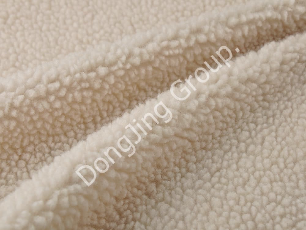 DP0819-lana de miel bej E1300 faux fur fabric