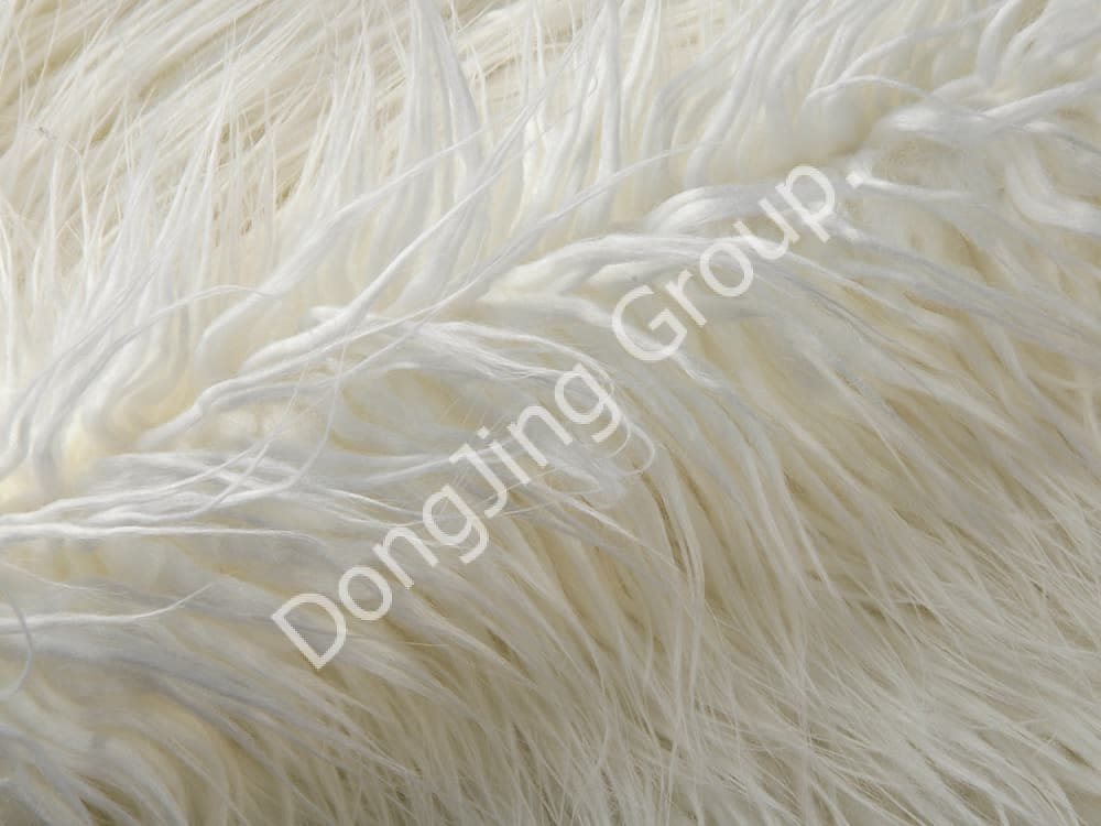 DP0918-împingere cu role spălate în alb faux fur fabric