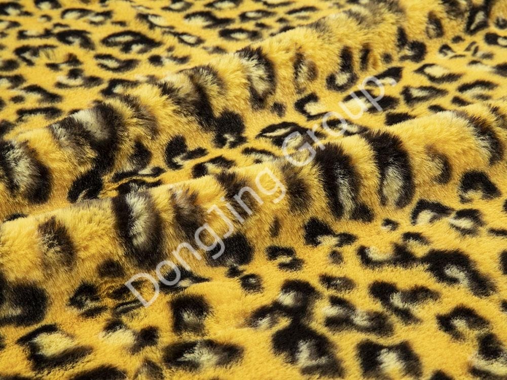 9KT0165-Leopard kaki faux fur fabric