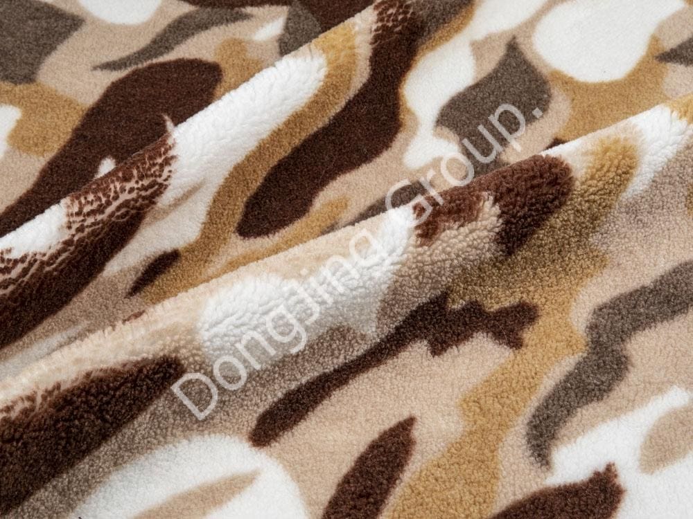 9KT0279-Serigrafie rotundă Camel Stars patru seturi de culori faux fur fabric