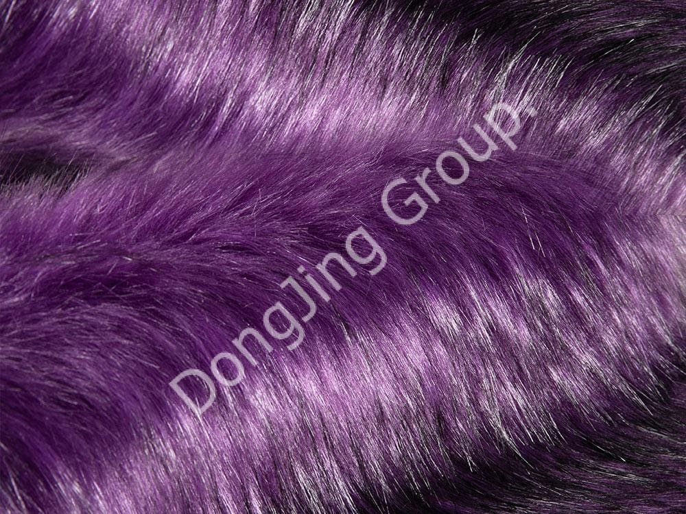 9W0352-Găluște păroase mov și violet faux fur fabric