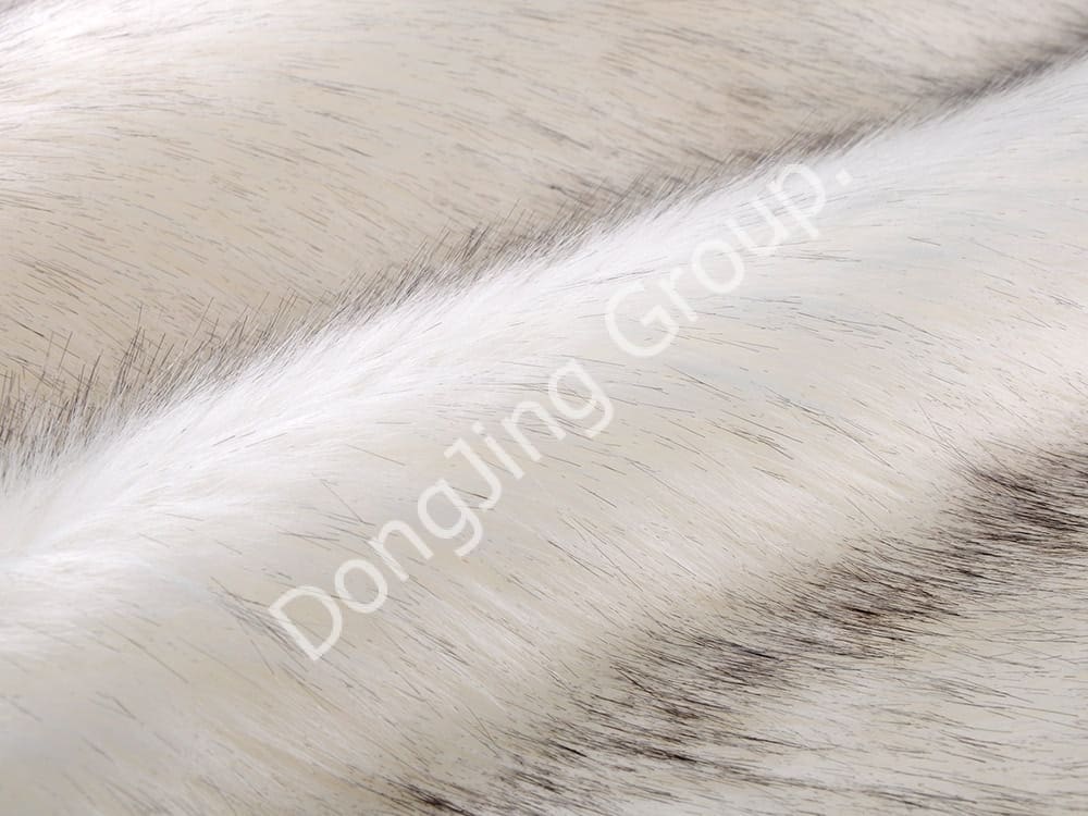 DP0630-Vârf vopsit în alb faux fur fabric